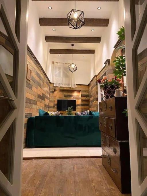 Апартаменты Woody House Эс-Сувейра Экстерьер фото